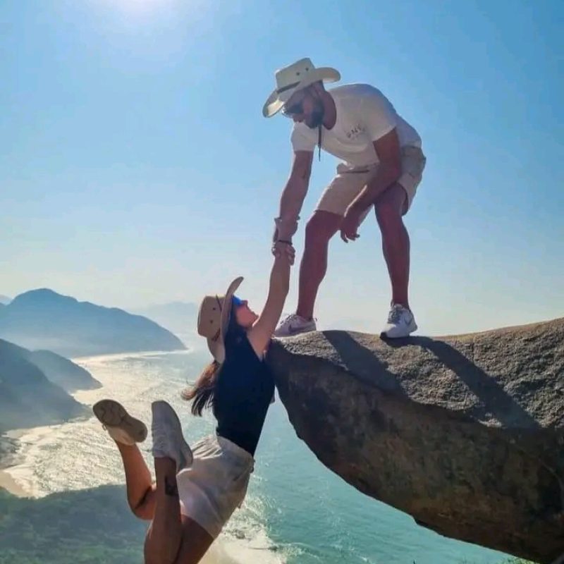 piedra telegrafo rio de janeiro (2)